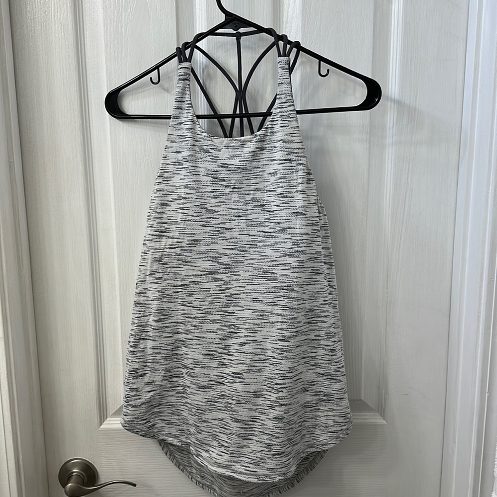 Lululemon workout tank